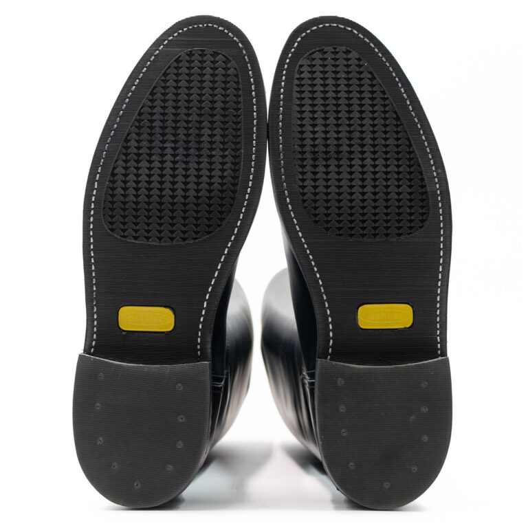 97300213 Sole