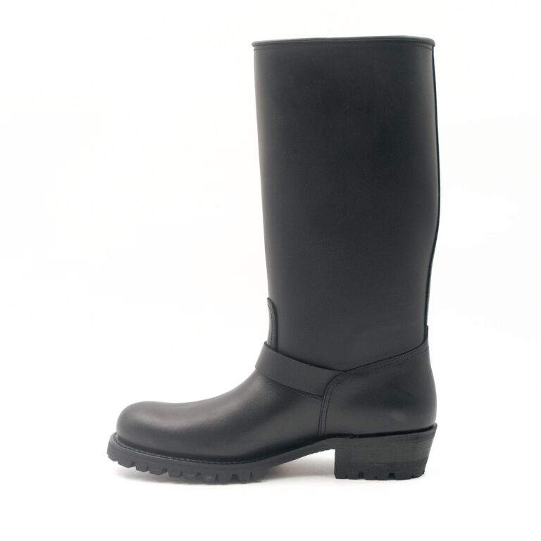 Embossy Engineer Boots Medial