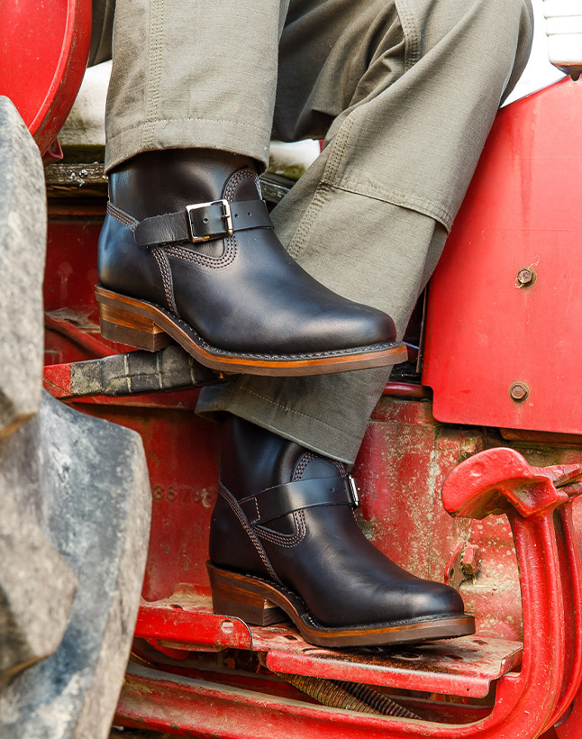 Formal Boots